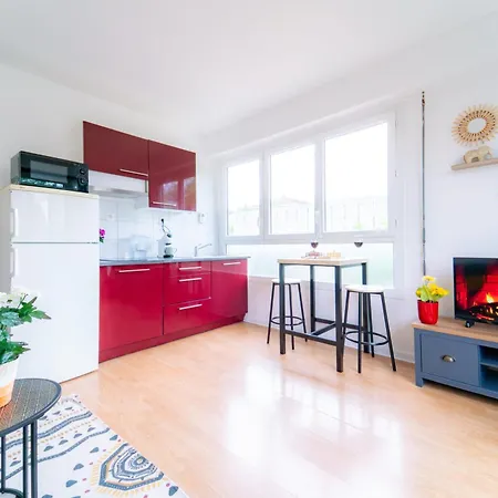 Syrah - Proche La Defense & Paris Apartment